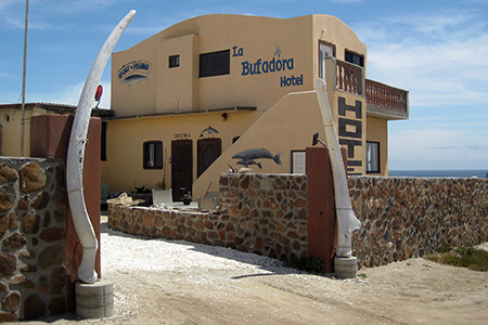La Bufadora Inn