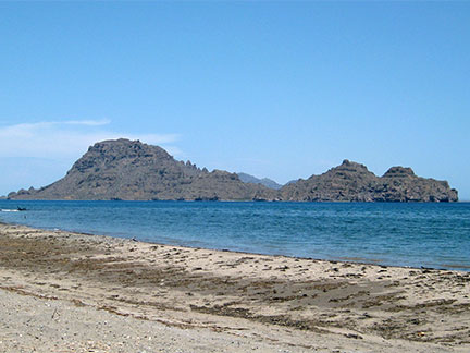 Ligüí Beach Island